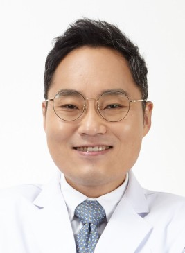 Lee, Dong Hwan 사진