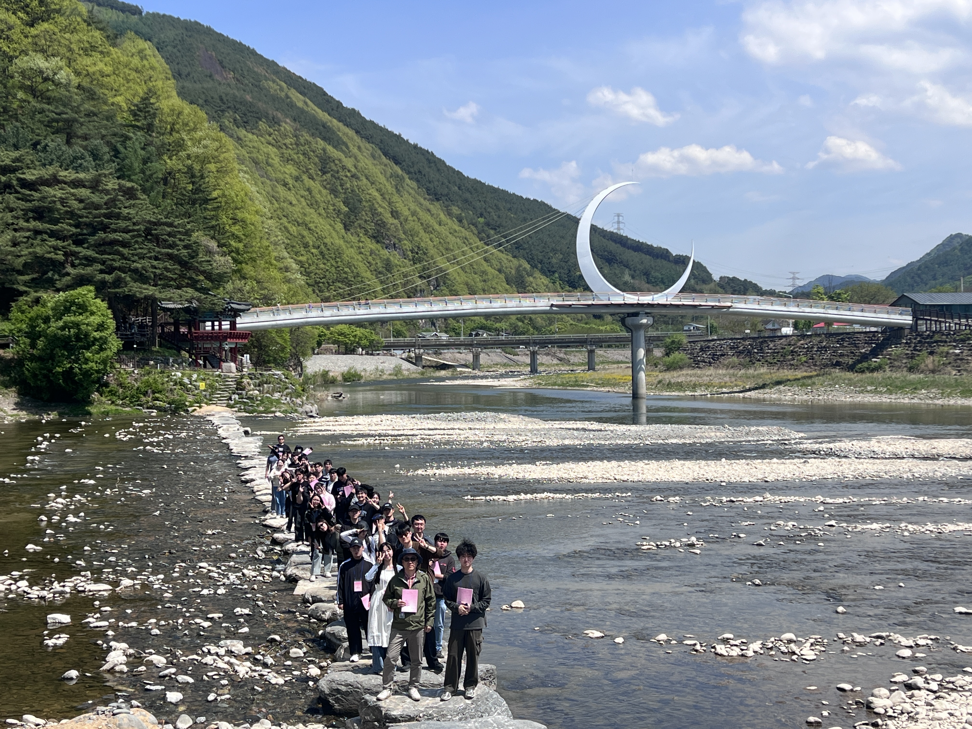 20260430 정선 아우라지에서 단체사진(1).jpg 첨부 이미지