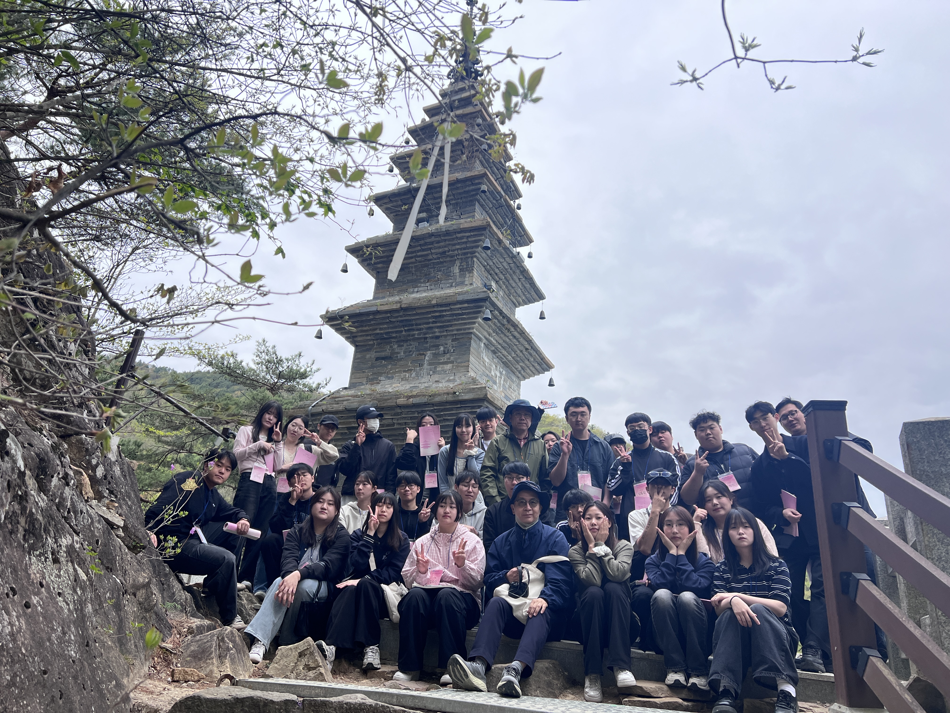 20260430 정선 정암사 수마노탑에서 단체사진(2).jpg 첨부 이미지