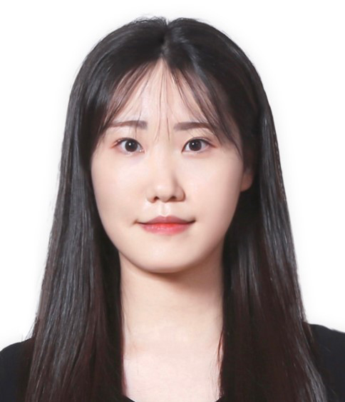 Jung-A Eom 사진