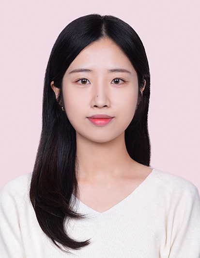 Su Jin Lee 사진