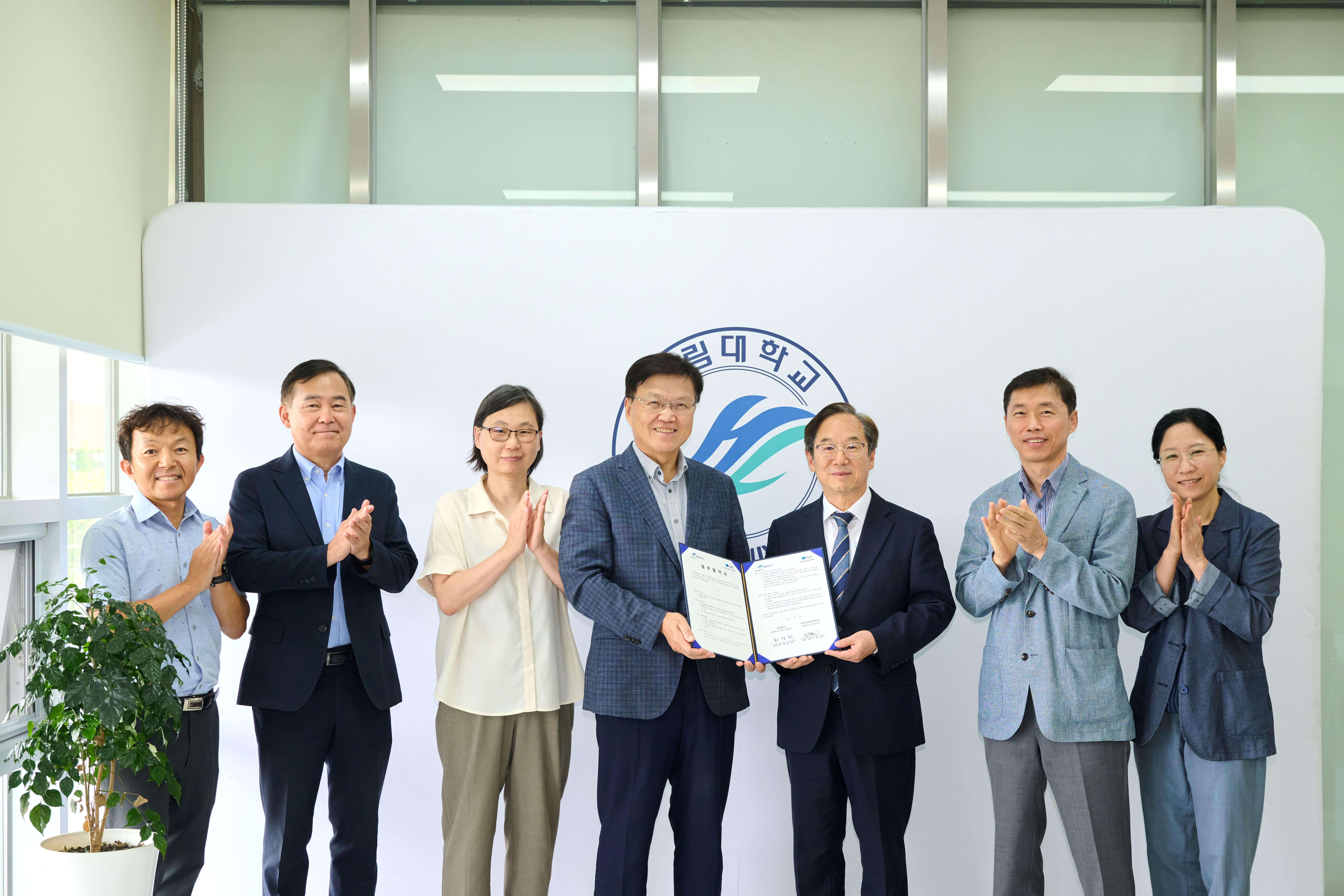 한림대학교-이노베이션아카데미 MOU 기념사진